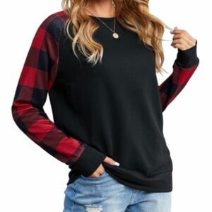 RED Buffalo Plaid Long Sleeve top. Size Small